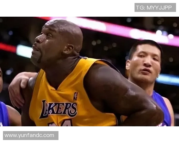 奥尼尔与巴特尔的巅峰对决：篮球巨星的荣耀与传奇之路